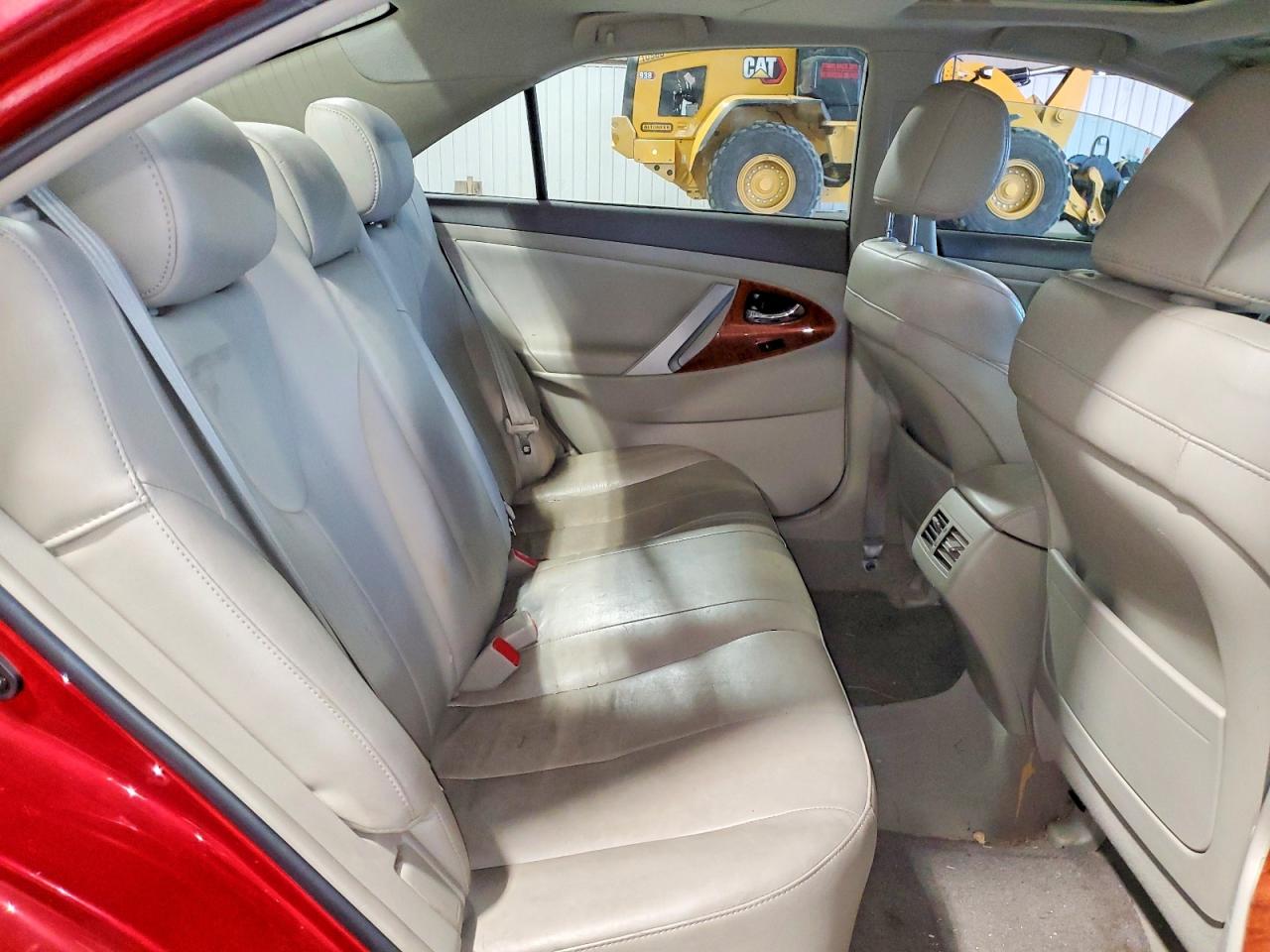 2010 TOYOTA CAMRY