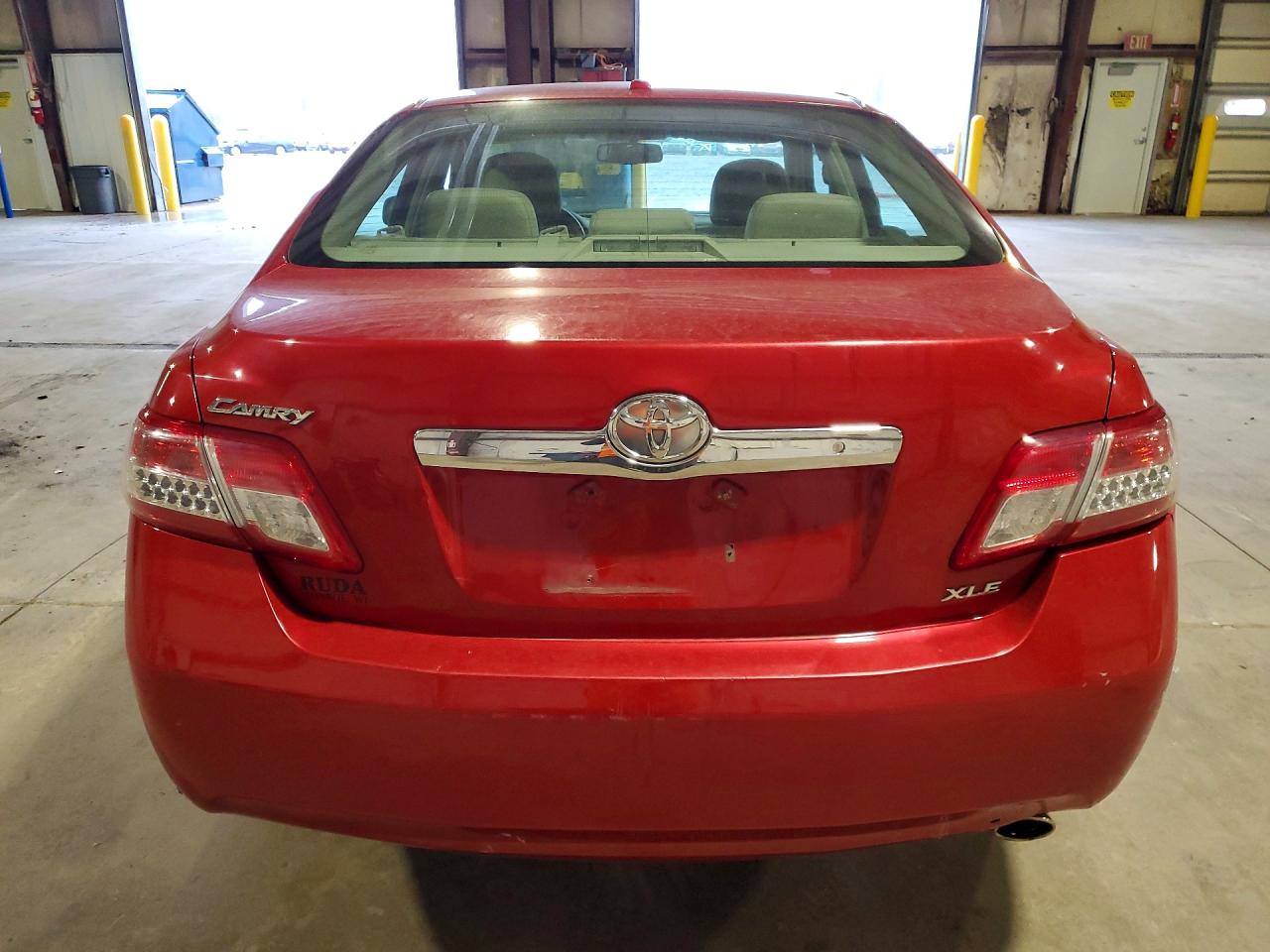2010 TOYOTA CAMRY