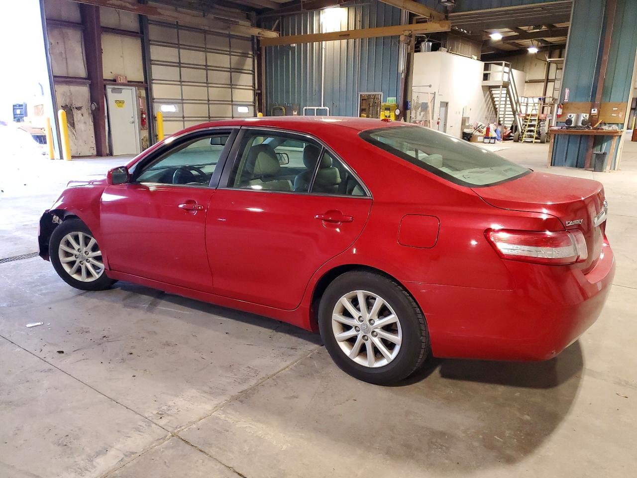 2010 TOYOTA CAMRY