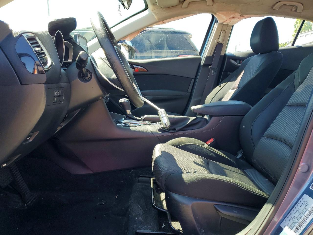 2016 MAZDA 3