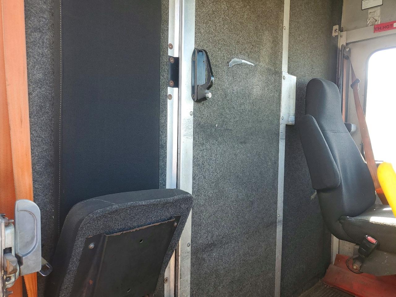 2003 FORD ECONOLINE