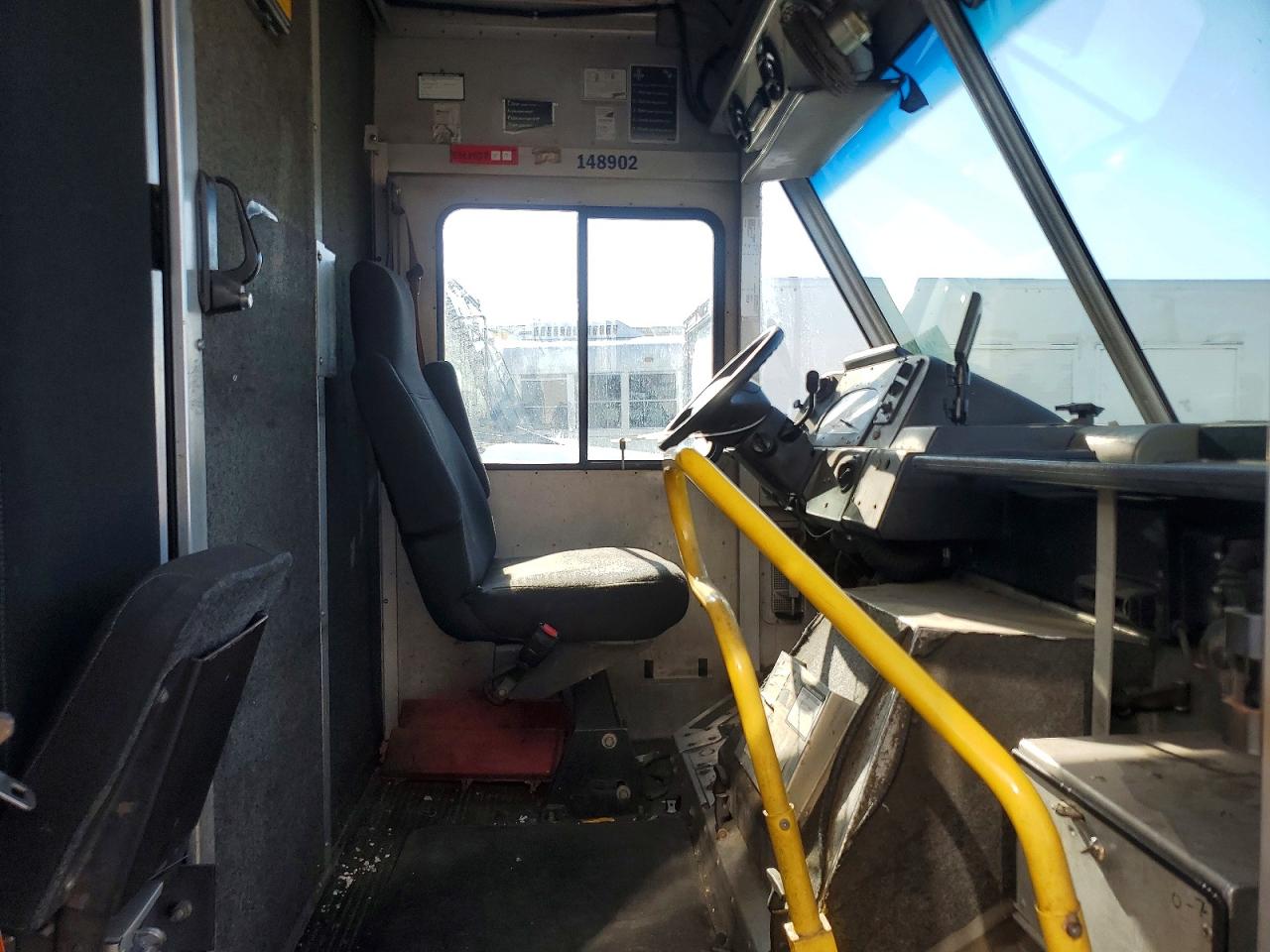 2003 FORD ECONOLINE