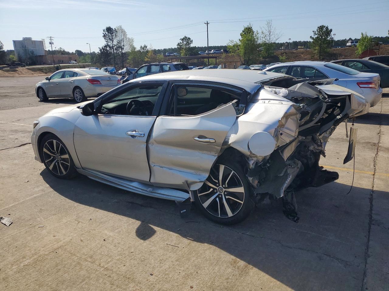 2021 NISSAN MAXIMA