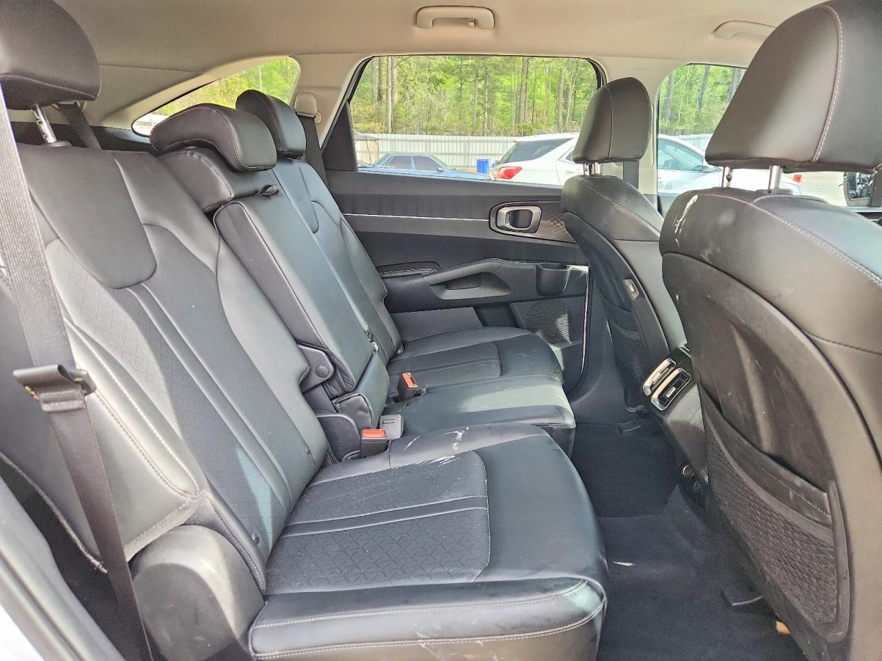 2022 KIA SORENTO