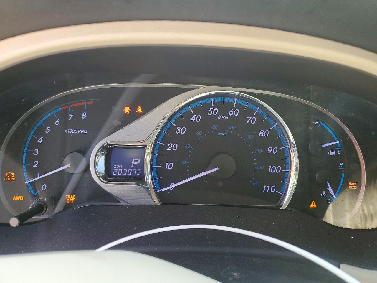 2013 TOYOTA SIENNA