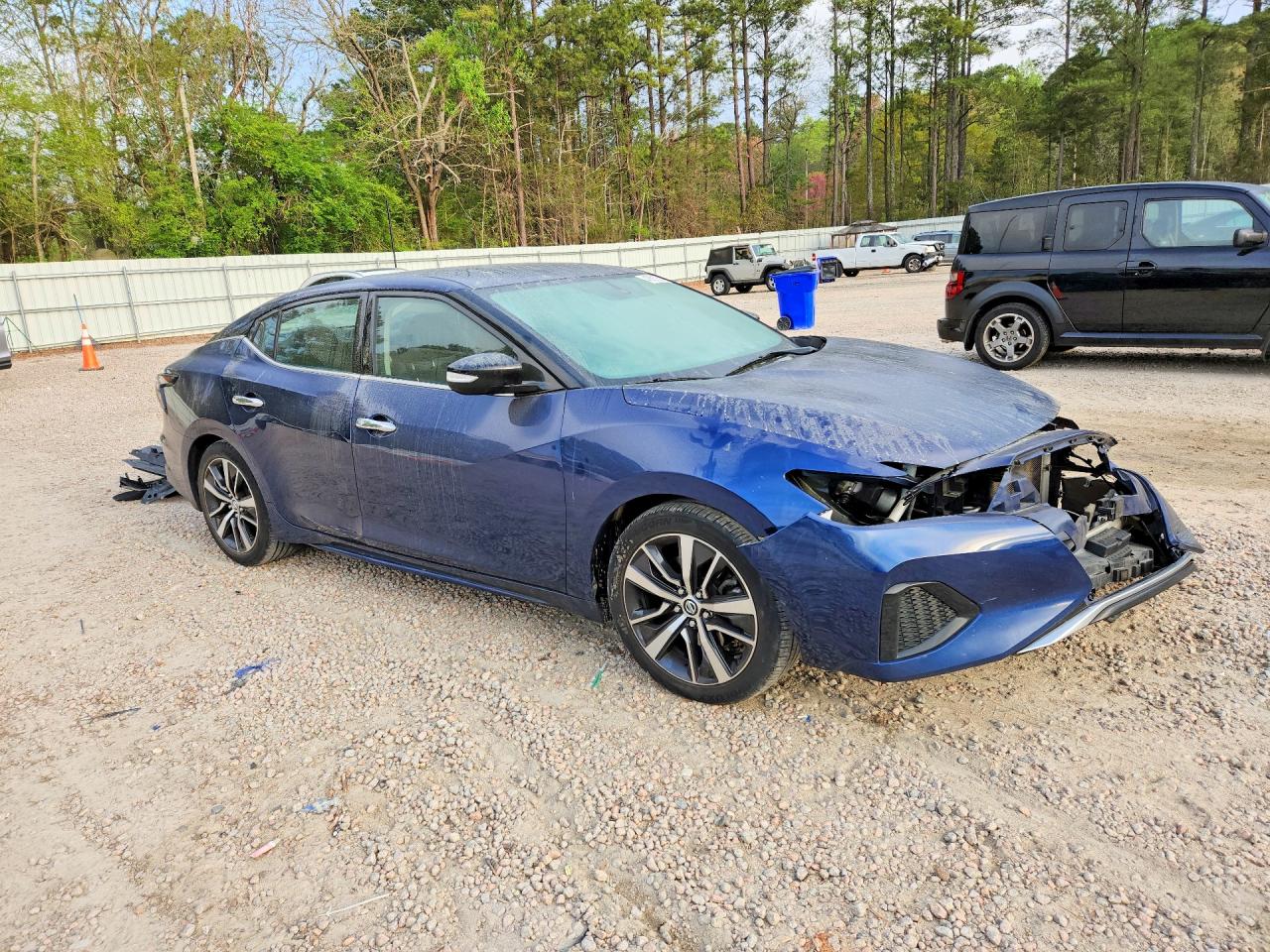 2019 NISSAN MAXIMA