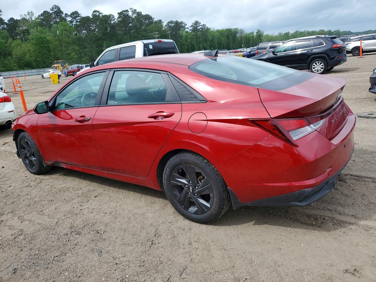 2022 HYUNDAI ELANTRA