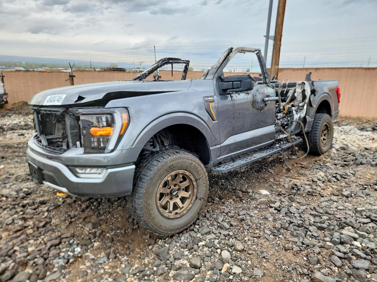 2023 FORD F150