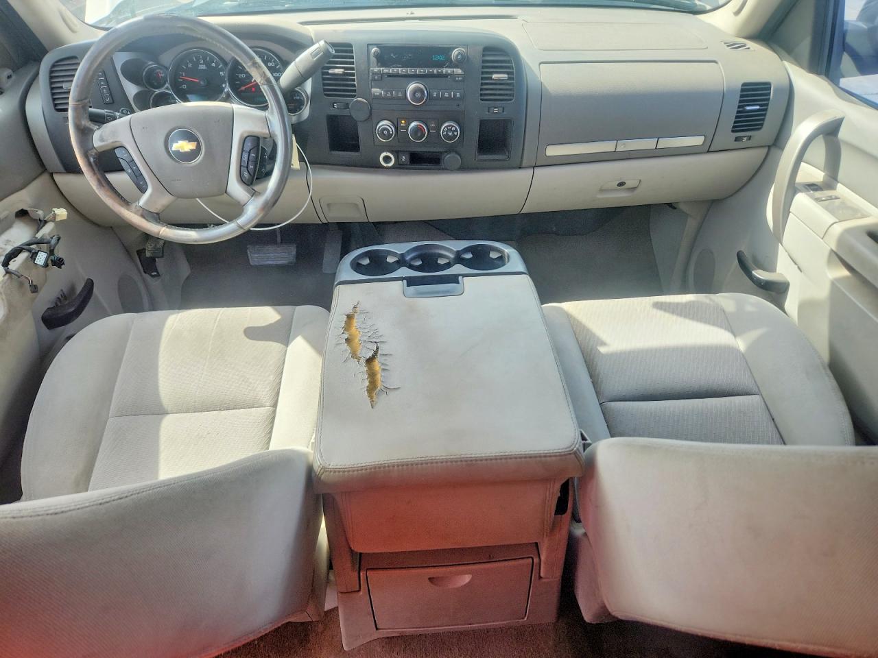 2013 CHEVROLET SILVERADO