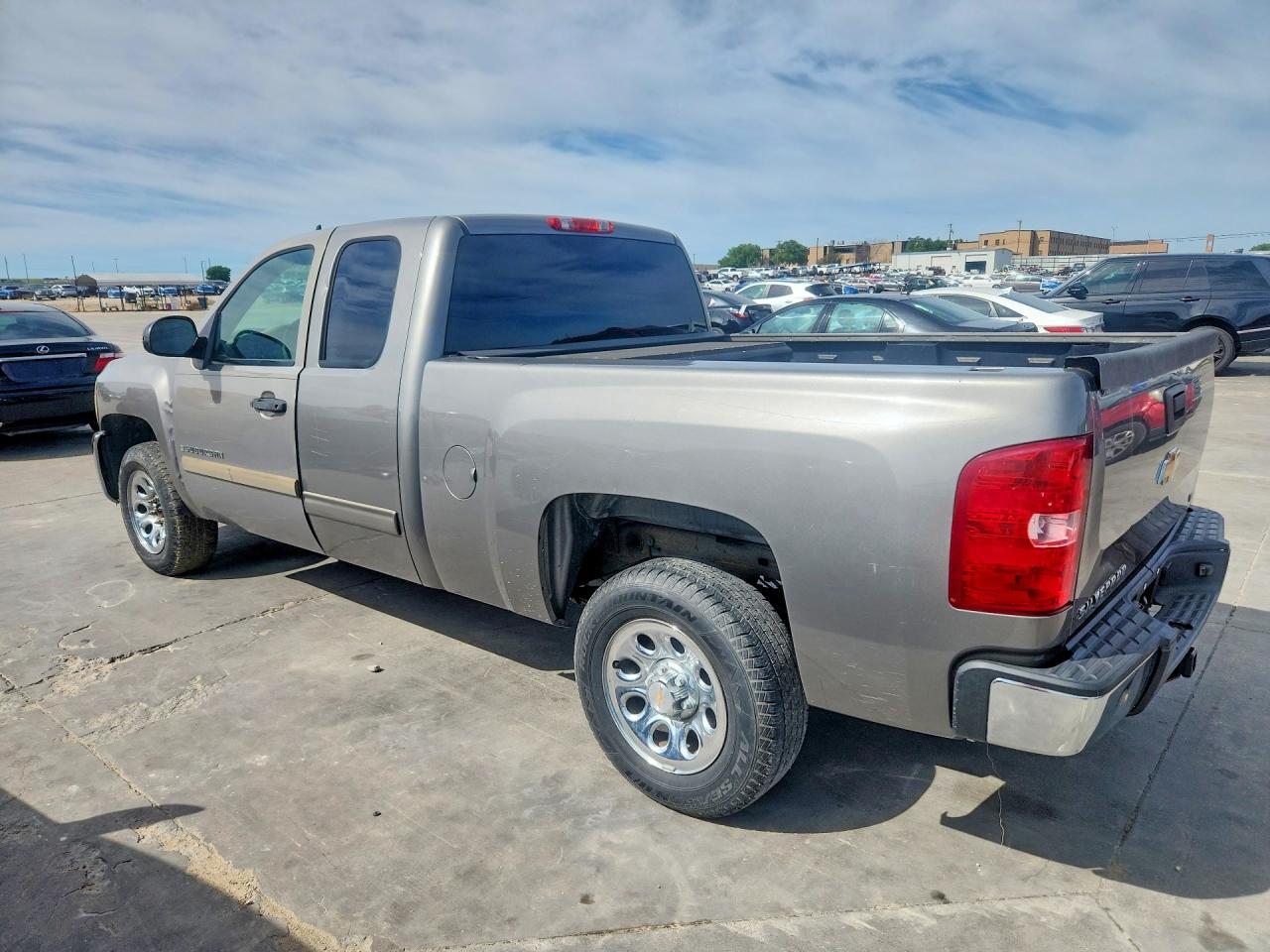 2013 CHEVROLET SILVERADO