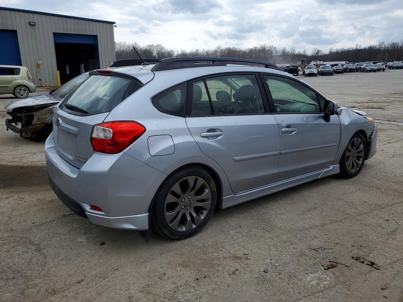 2014 SUBARU IMPREZA