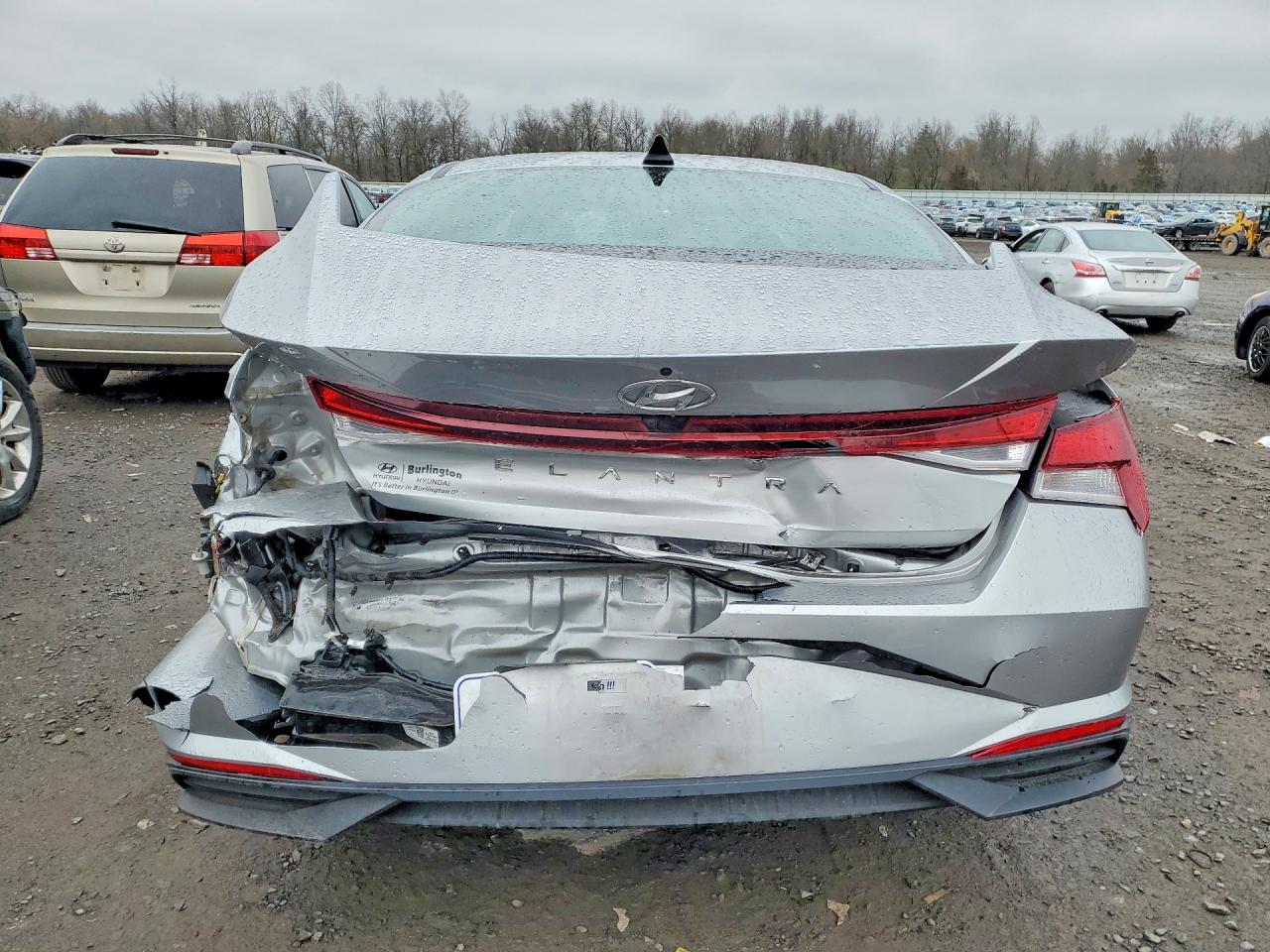 2021 HYUNDAI ELANTRA