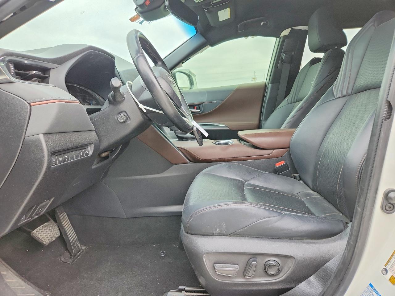 2021 TOYOTA VENZA