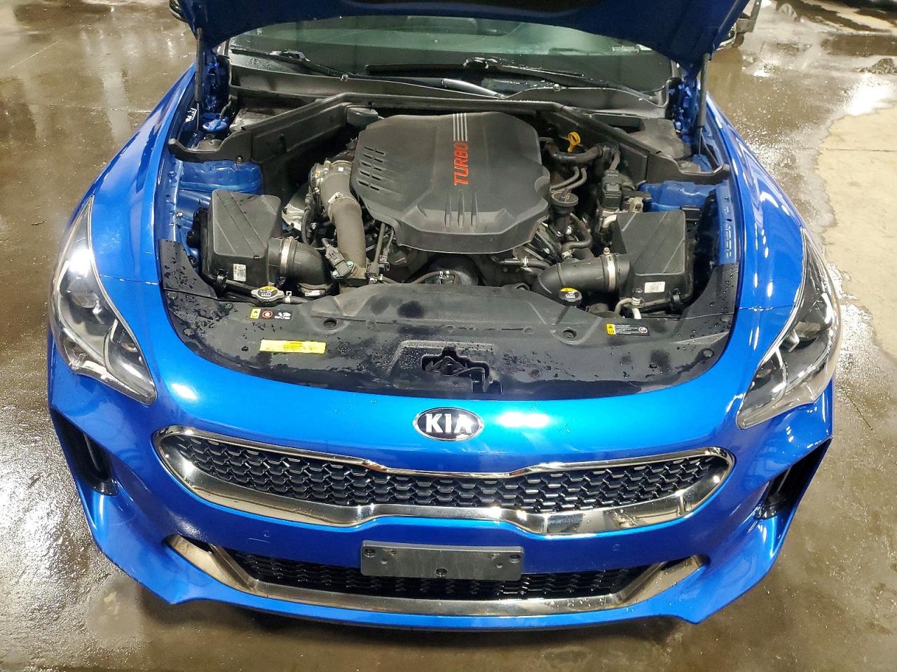 2020 KIA STINGER