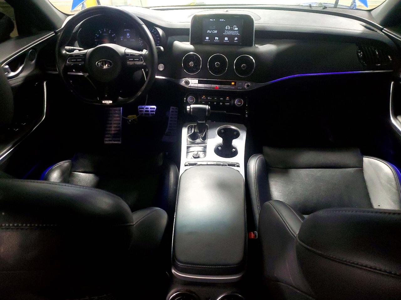 2020 KIA STINGER