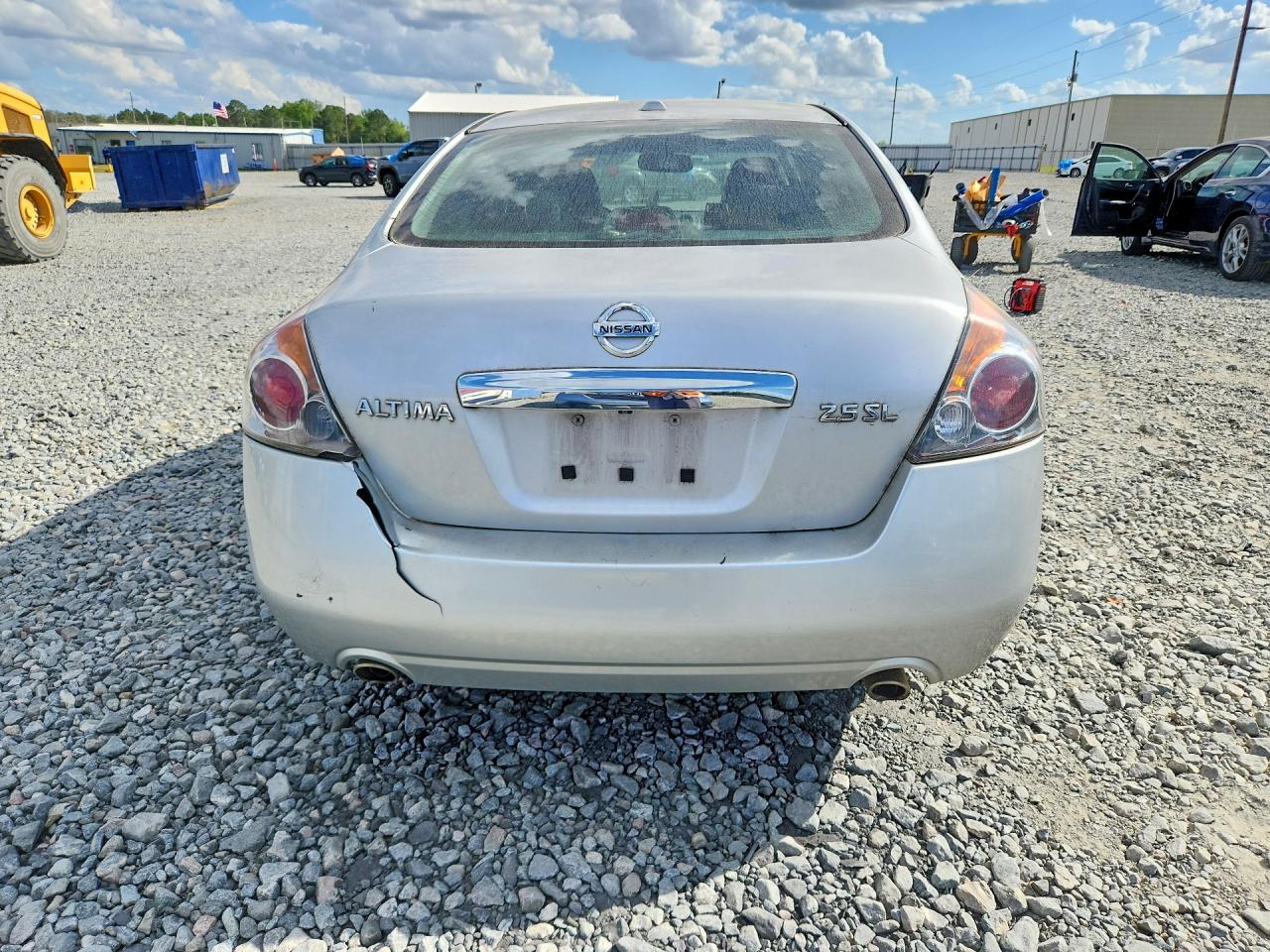 2011 NISSAN ALTIMA