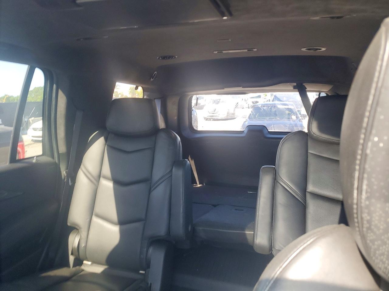2019 CADILLAC ESCALADE