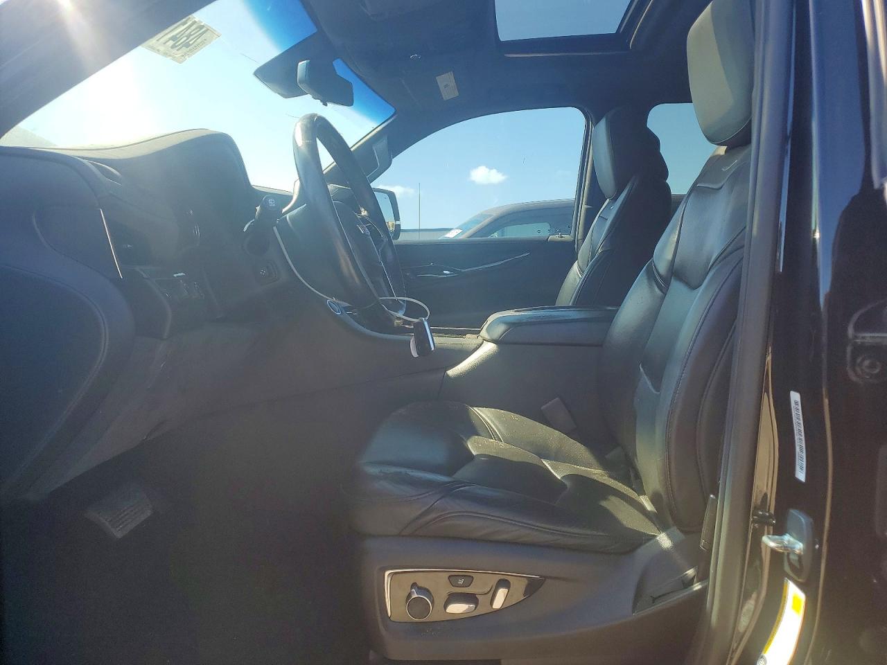 2019 CADILLAC ESCALADE