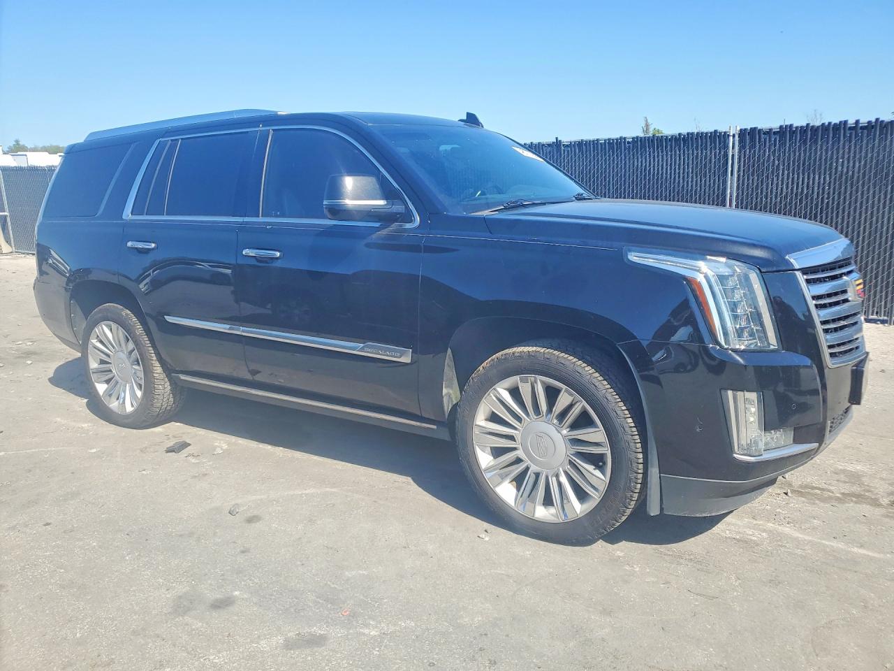 2019 CADILLAC ESCALADE