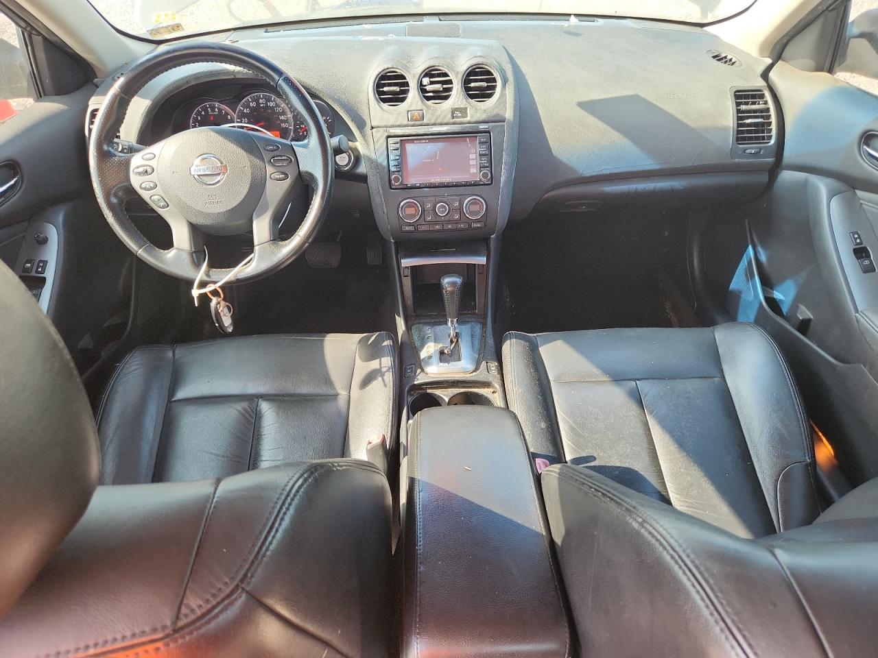 2010 NISSAN ALTIMA