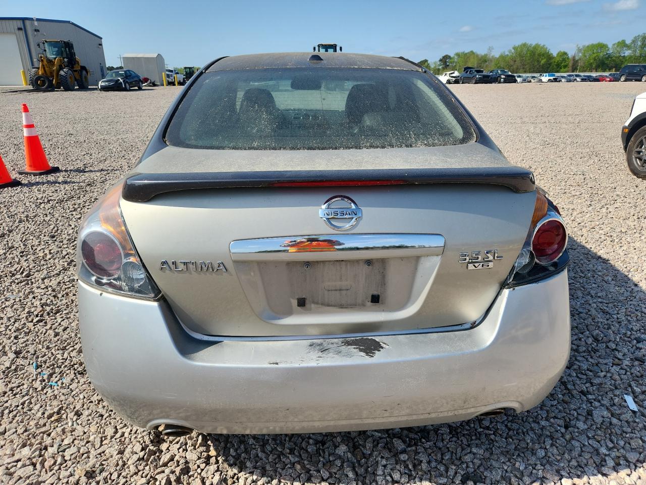 2010 NISSAN ALTIMA