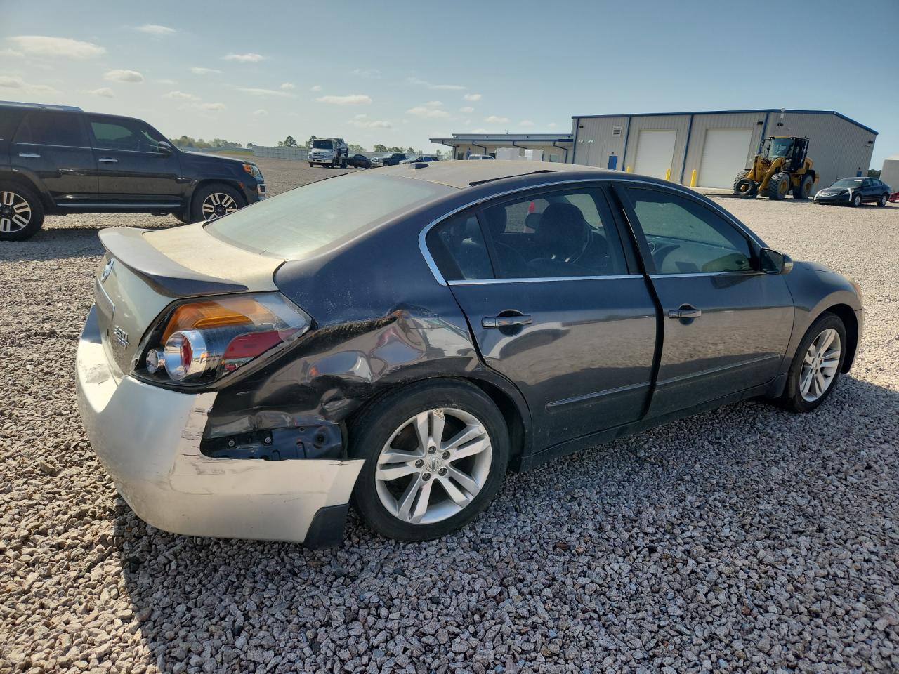 2010 NISSAN ALTIMA