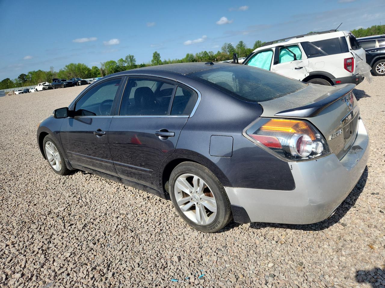 2010 NISSAN ALTIMA