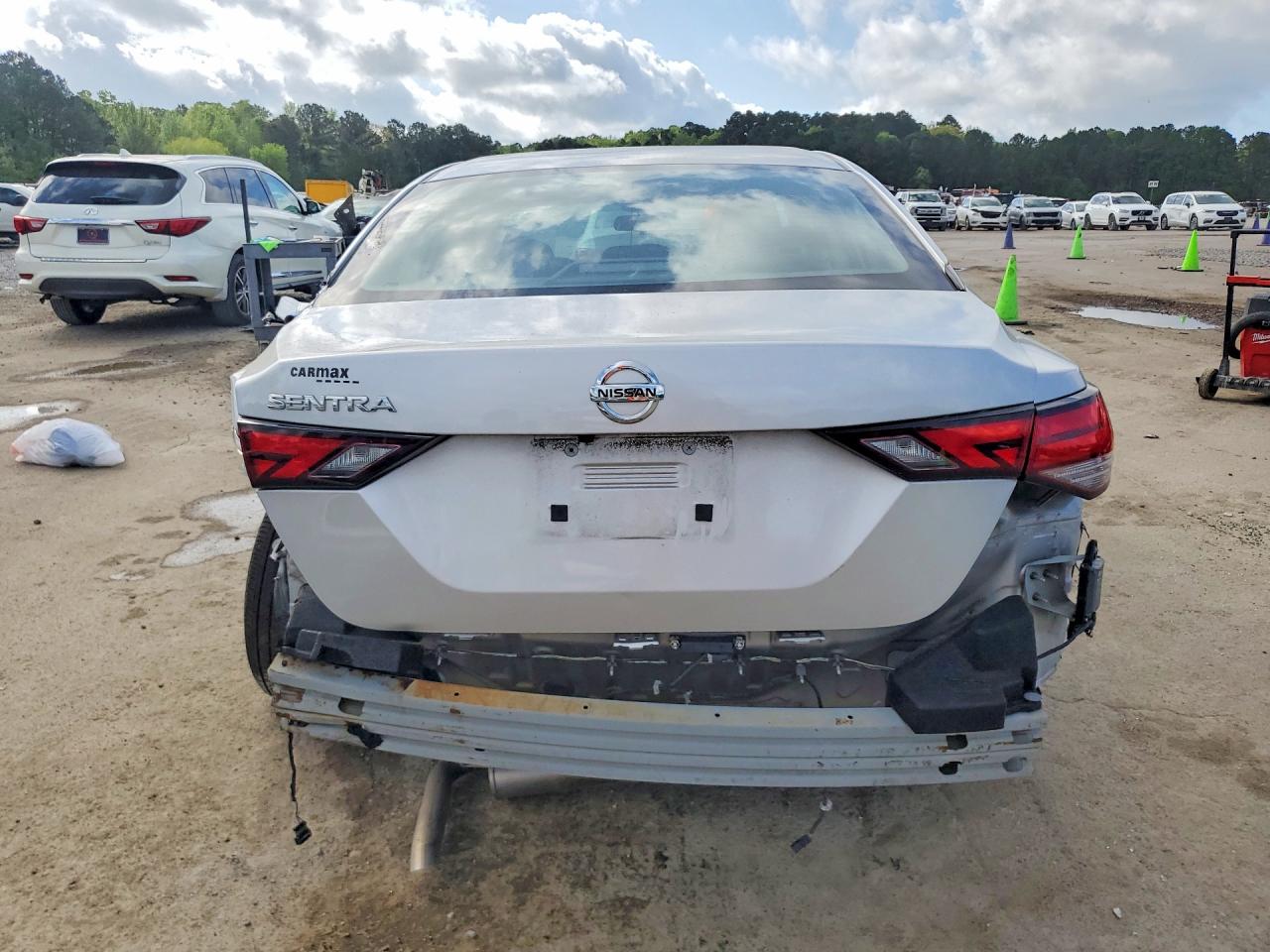 2021 NISSAN SENTRA