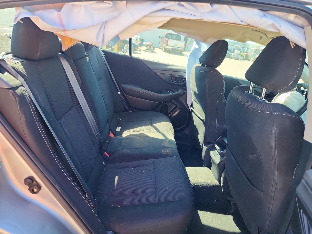 2022 SUBARU LEGACY