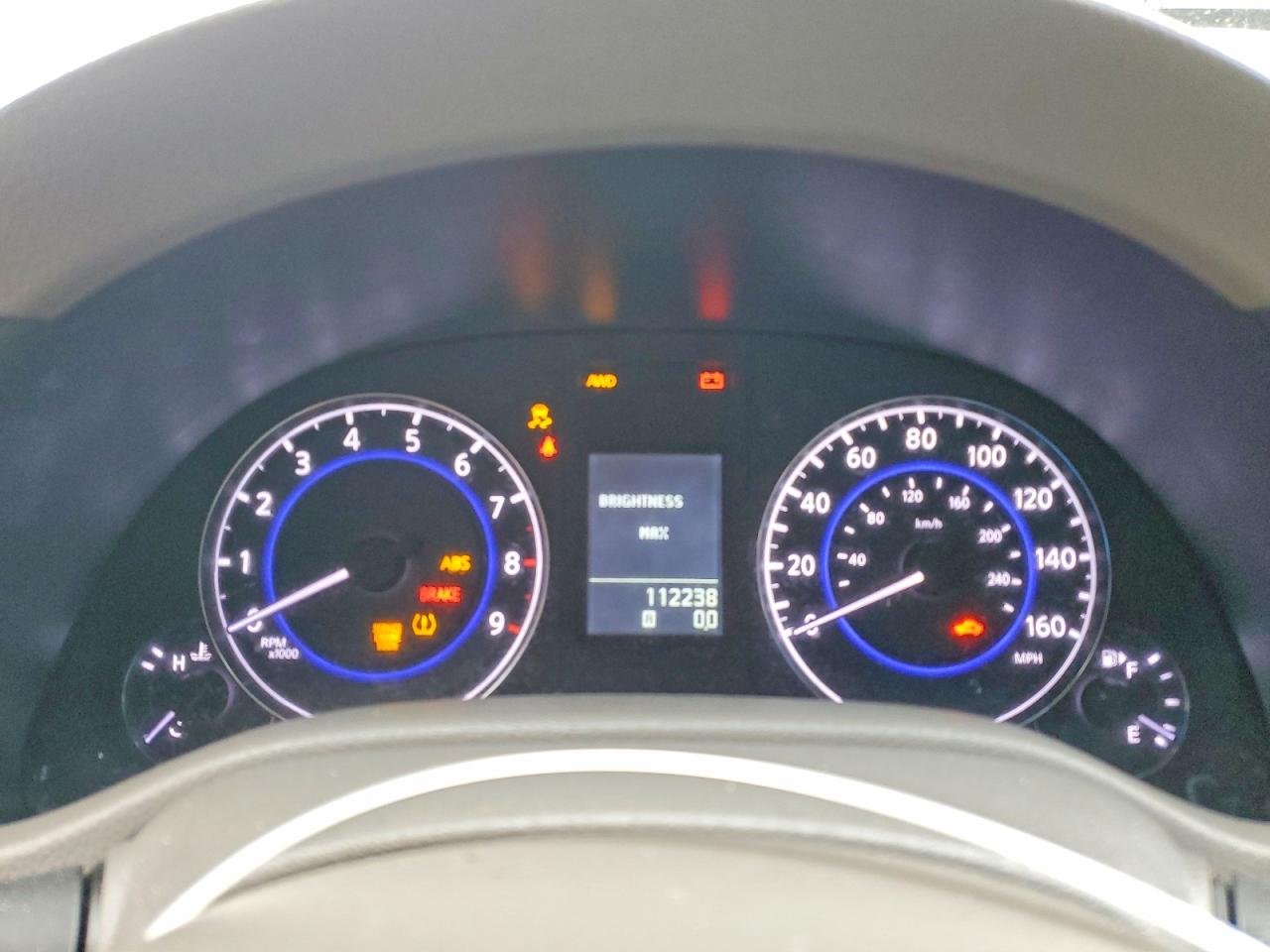 2013 INFINITI G37