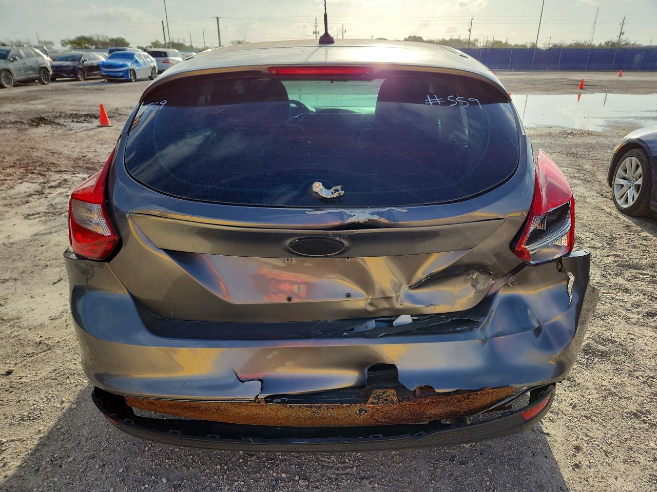 2012 FORD FOCUS