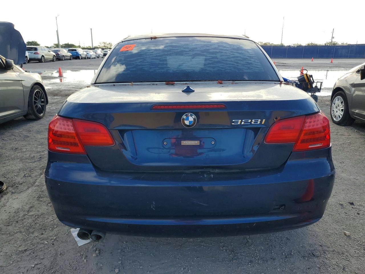 2012 BMW 3 SERIES