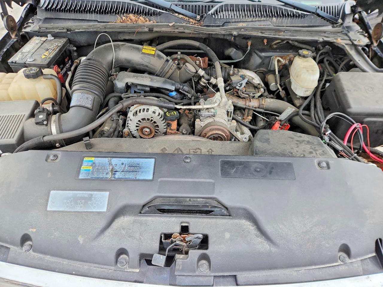 2004 GMC SIERRA