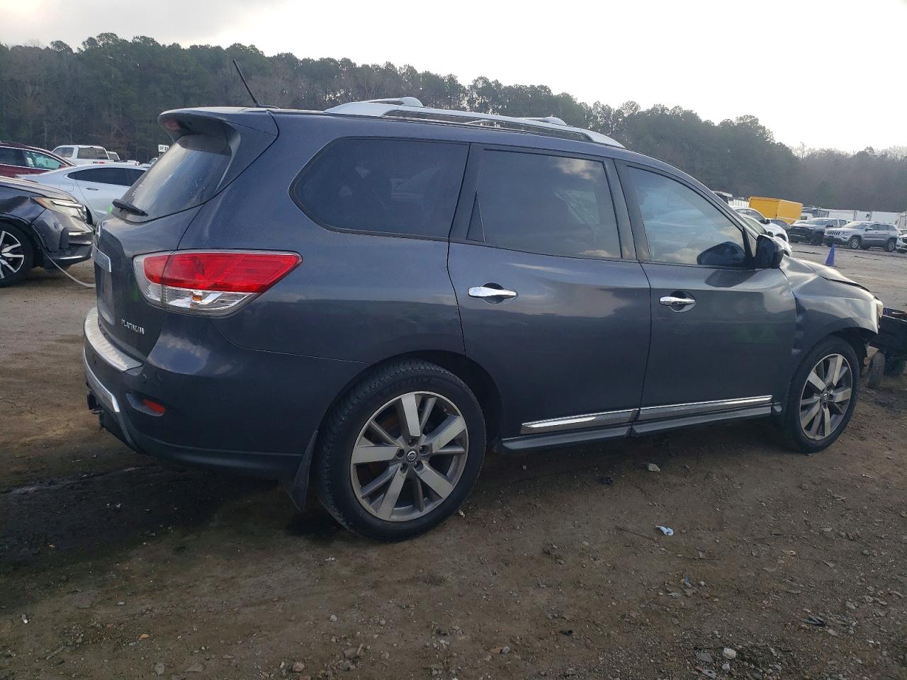 2013 NISSAN PATHFINDER