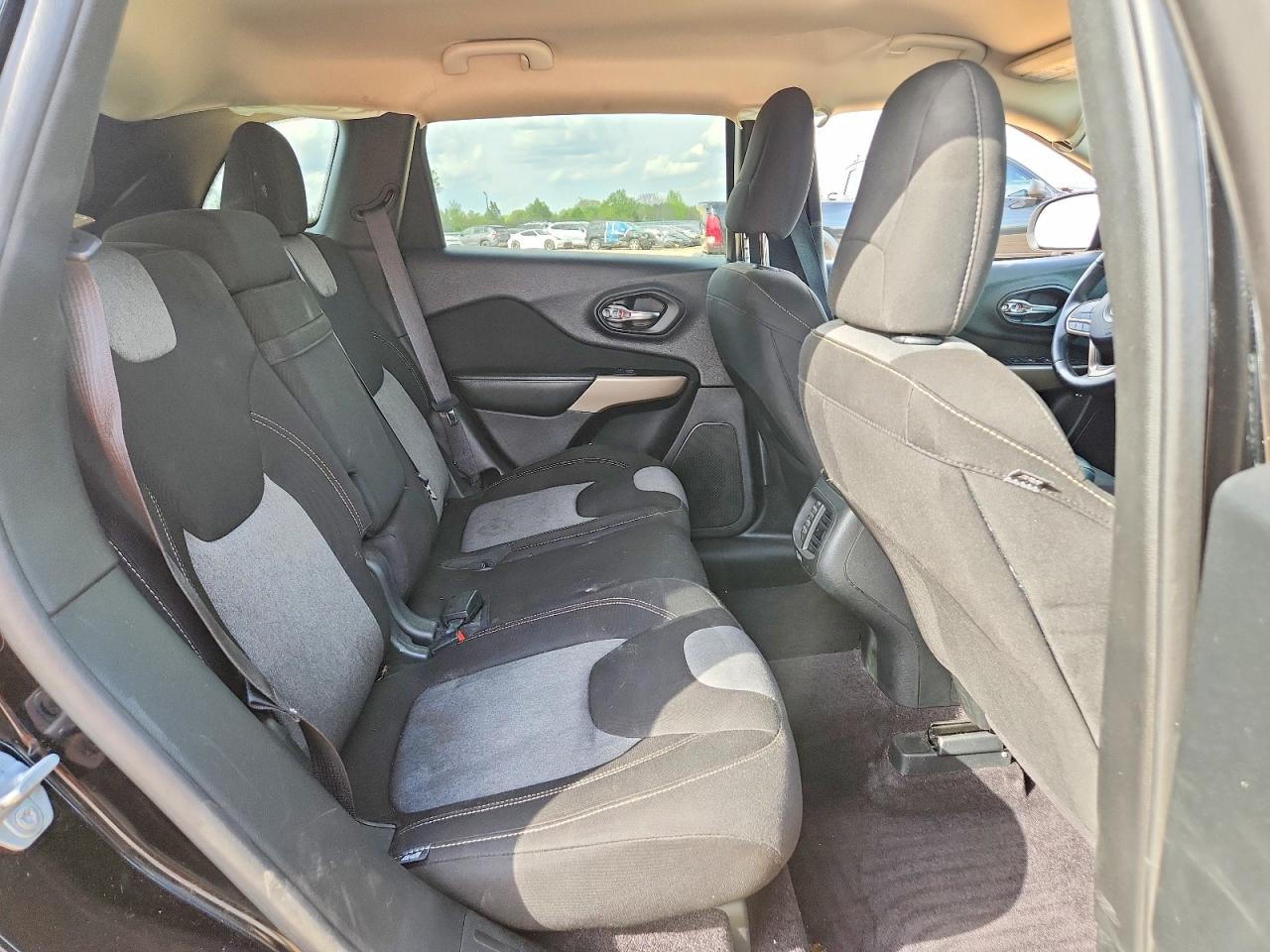 2017 JEEP GRAND CHER