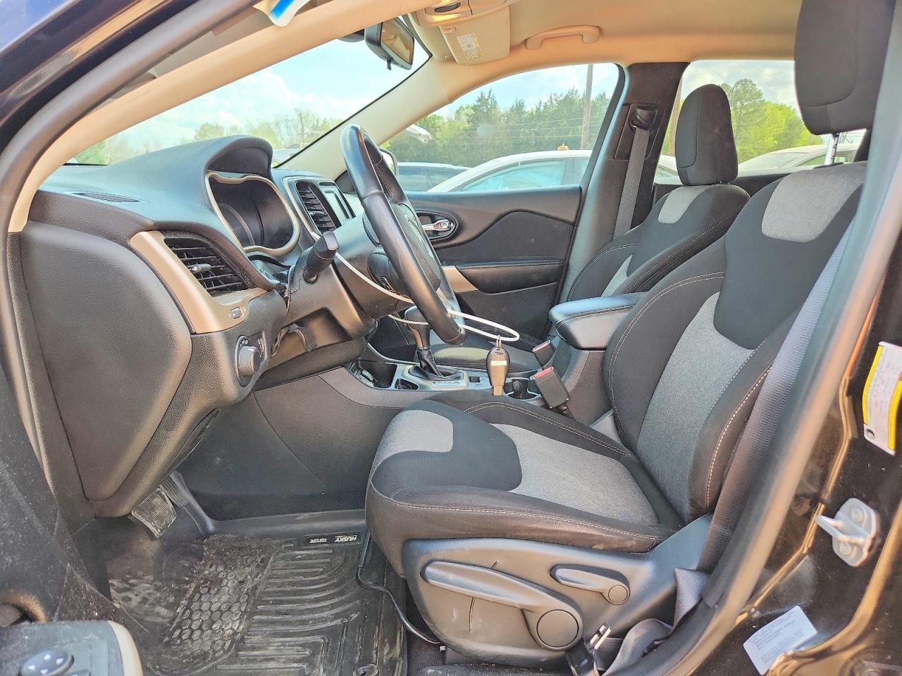 2017 JEEP GRAND CHER