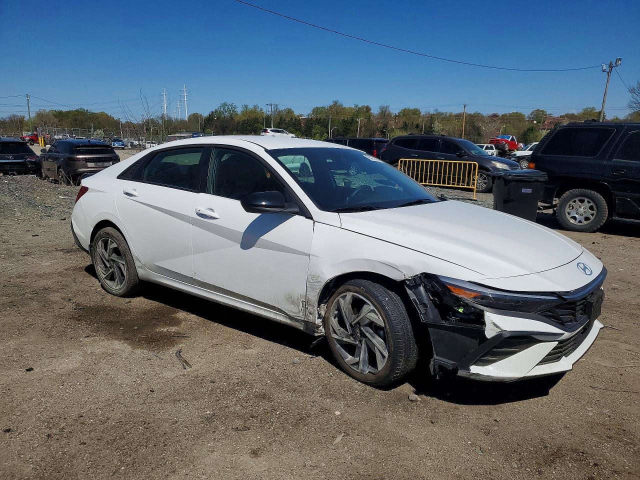 2025 HYUNDAI ELANTRA