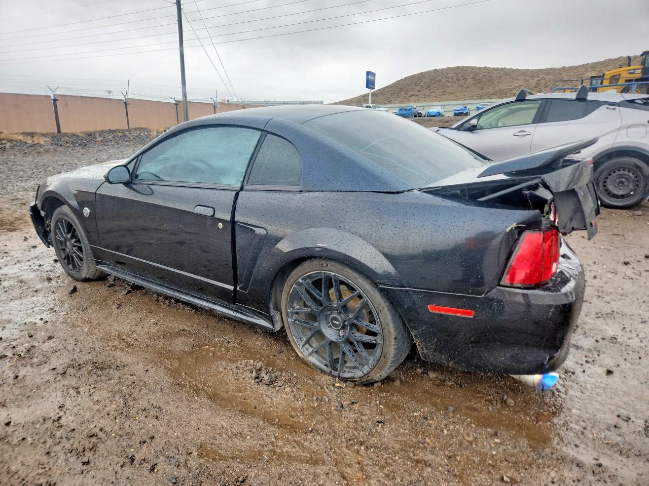 2004 FORD MUSTANG