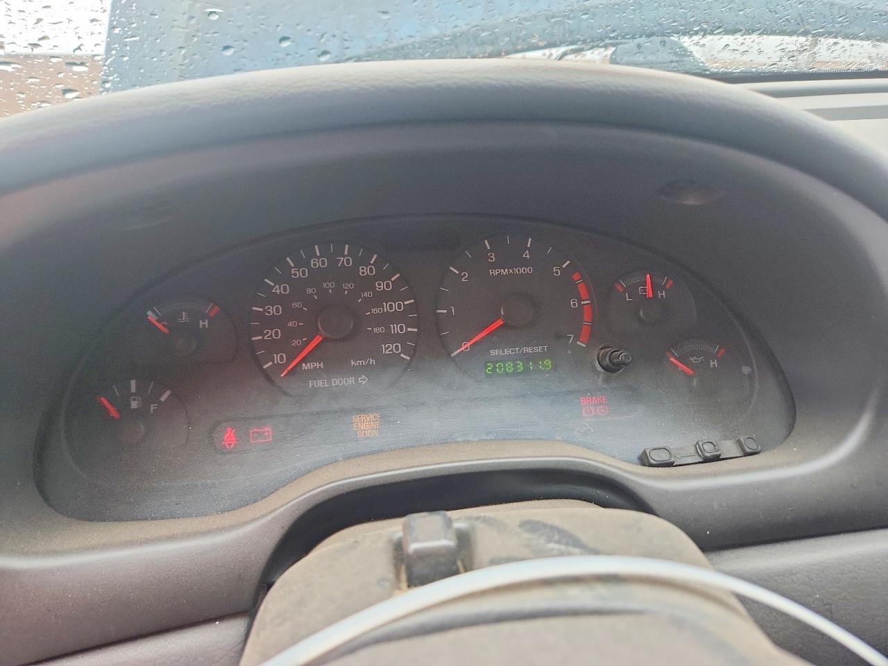 2004 FORD MUSTANG