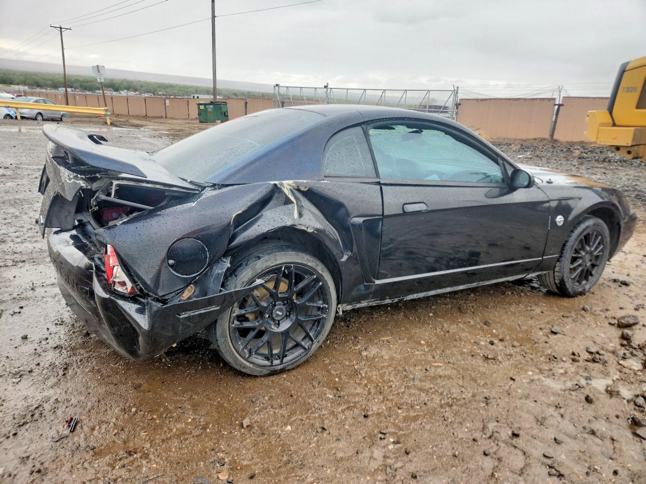 2004 FORD MUSTANG
