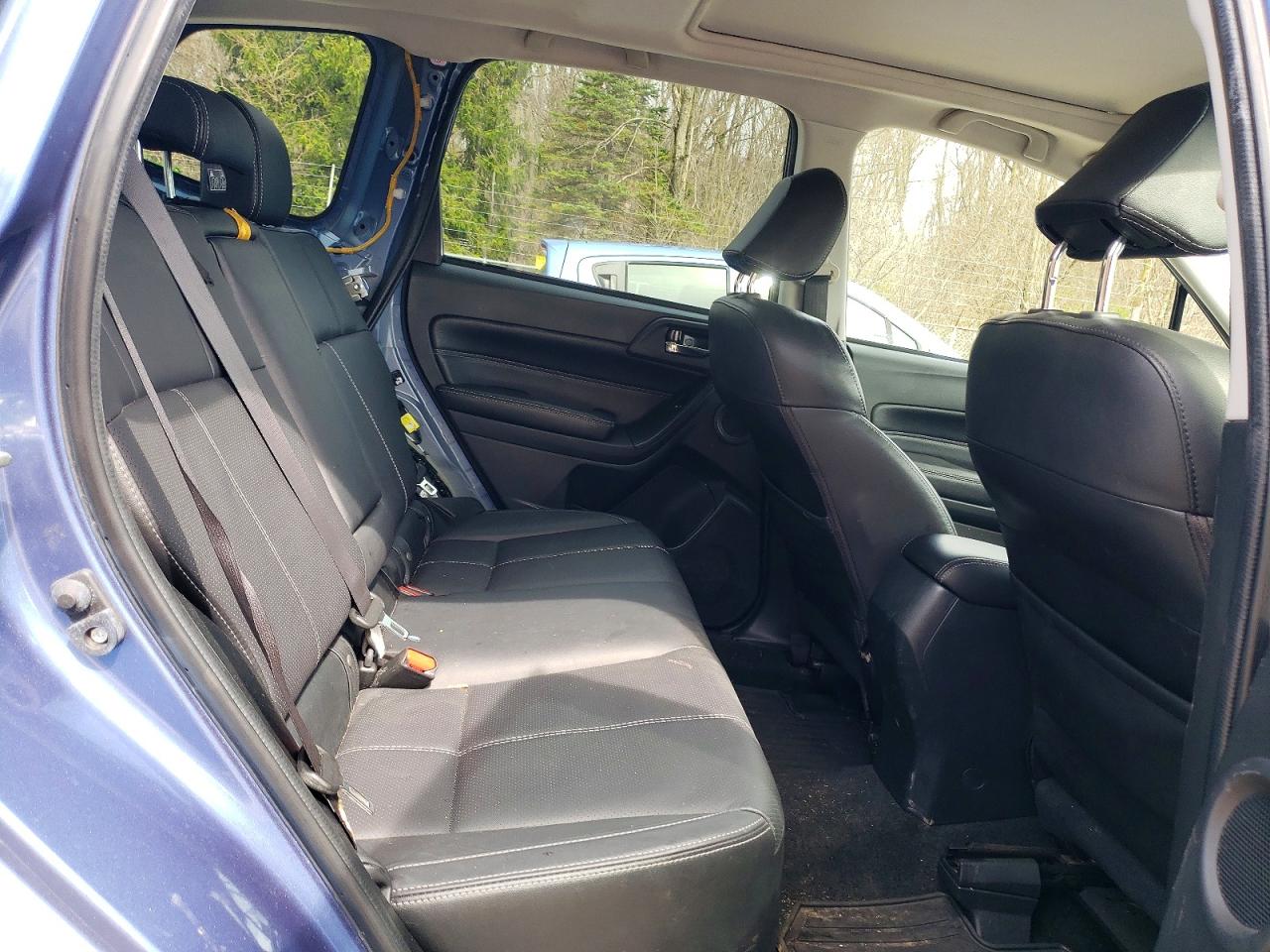 2018 SUBARU FORESTER