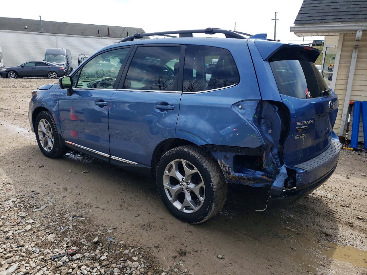 2018 SUBARU FORESTER
