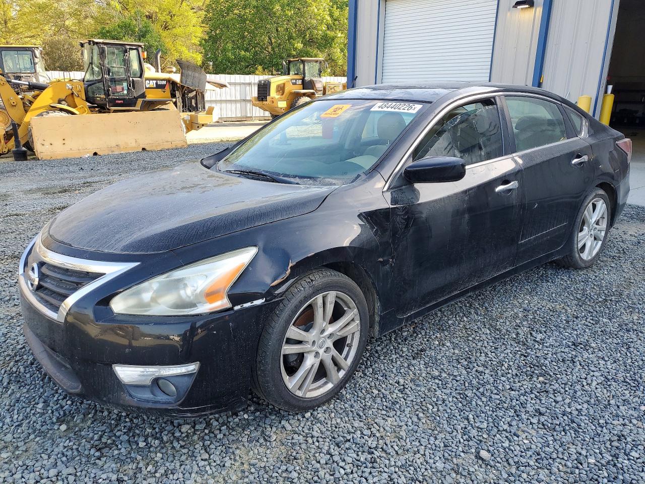 2015 NISSAN ALTIMA 3.