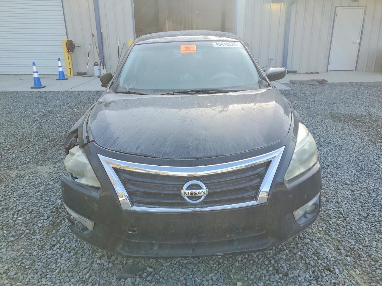 2015 NISSAN ALTIMA 3.