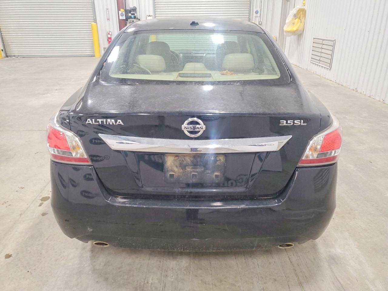 2015 NISSAN ALTIMA 3.
