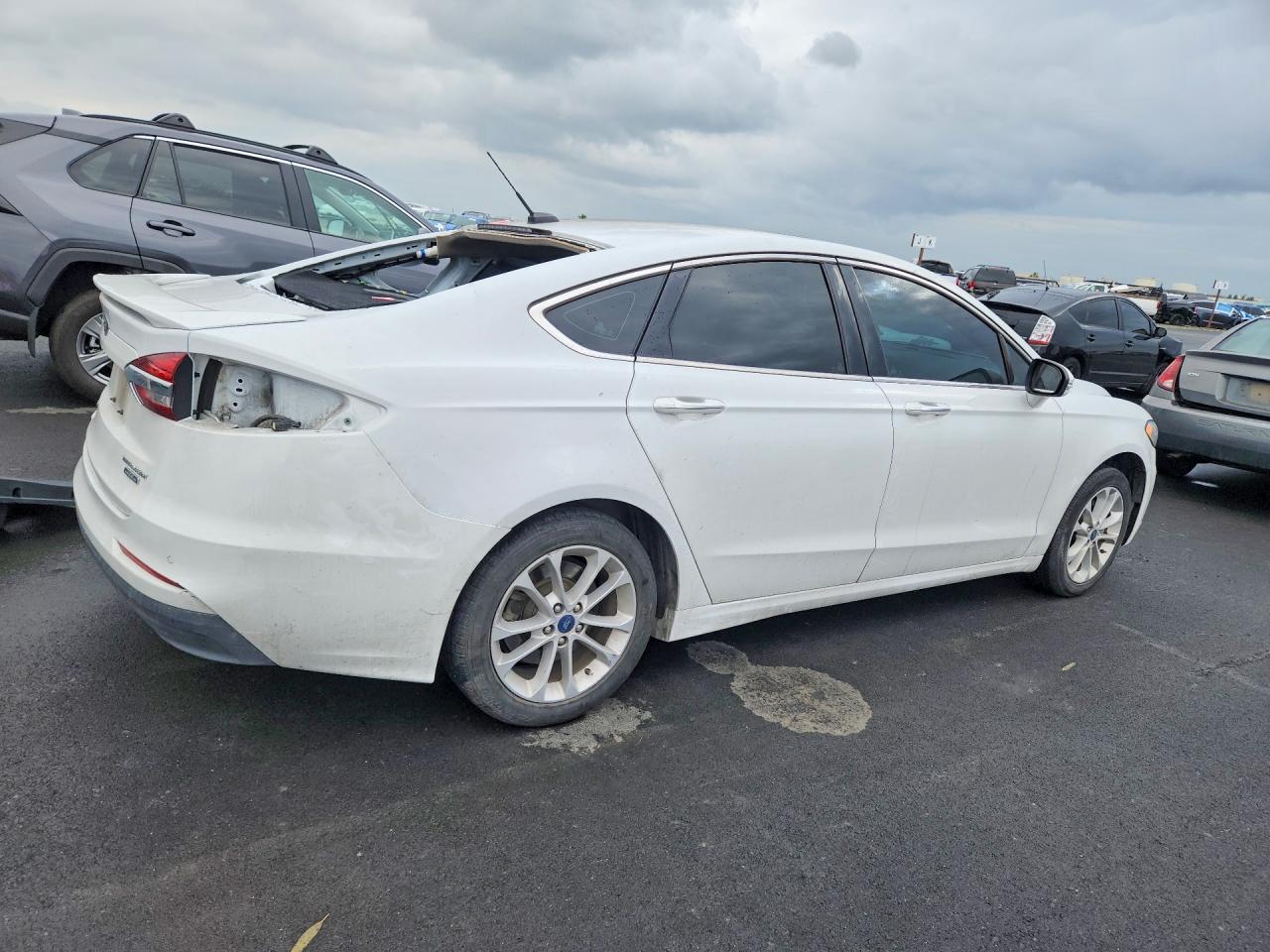 2020 FORD FUSION