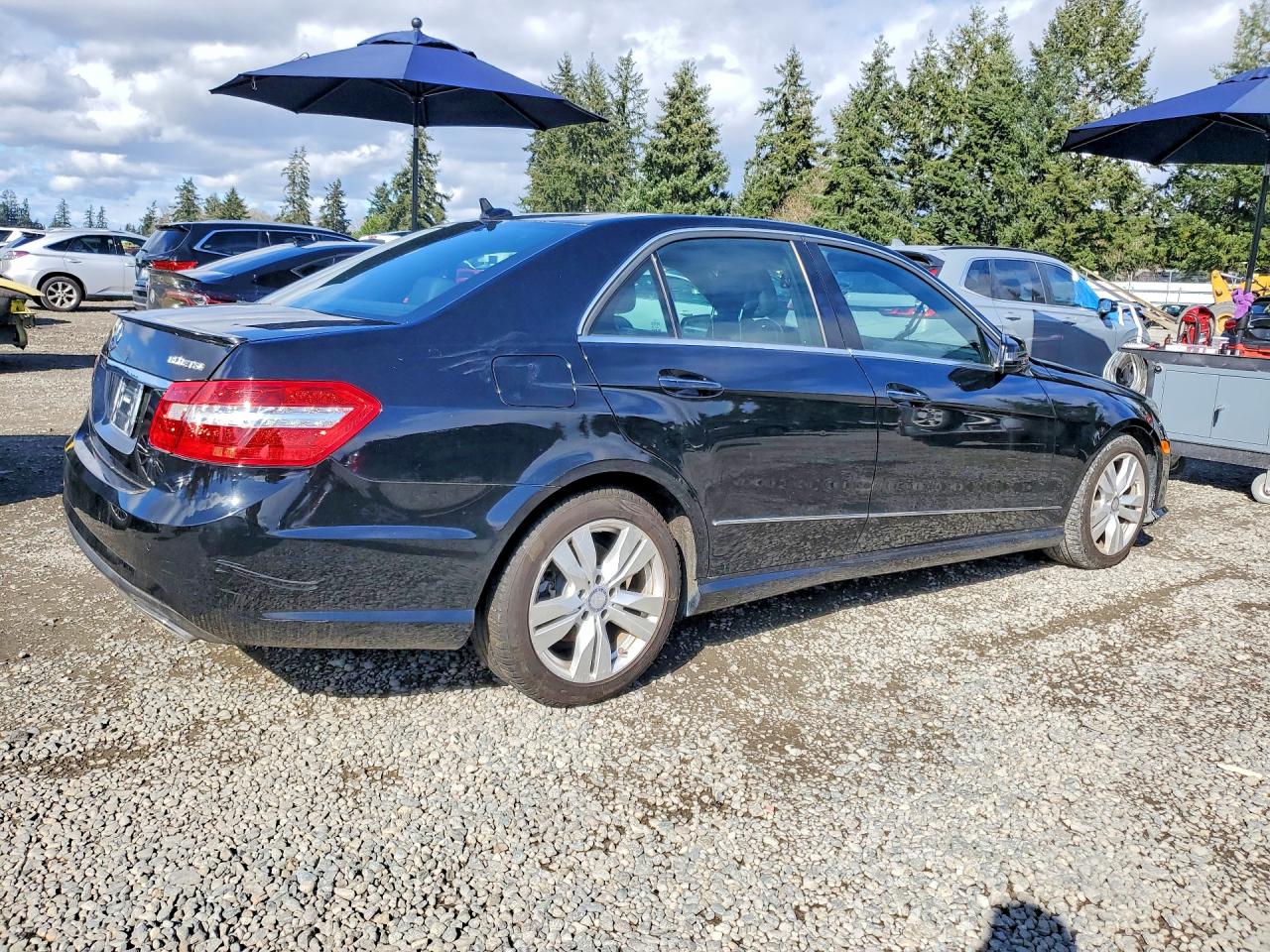 2013 MERCEDES-BENZ E-CLASS