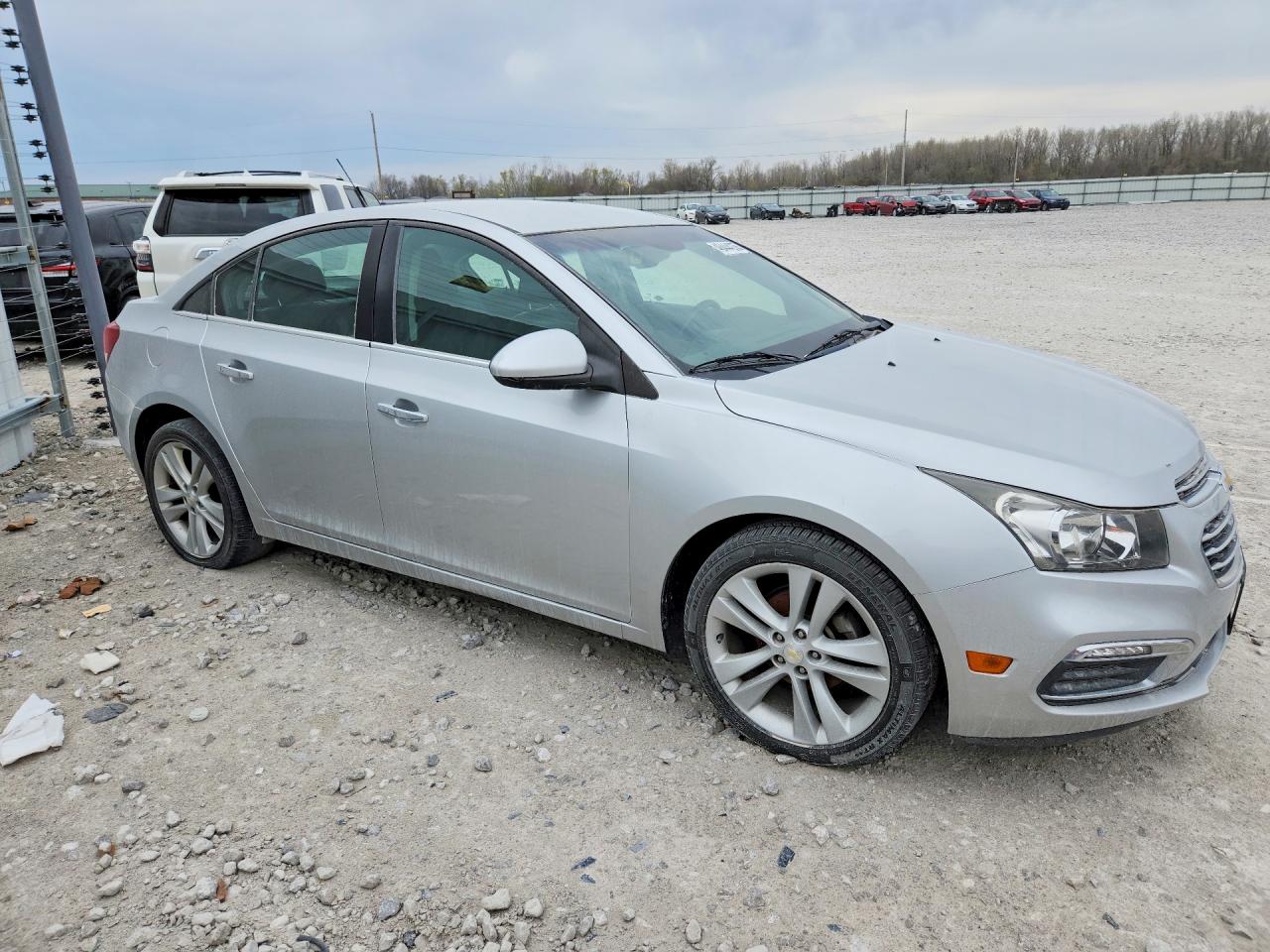 2016 CHEVROLET CRUZE