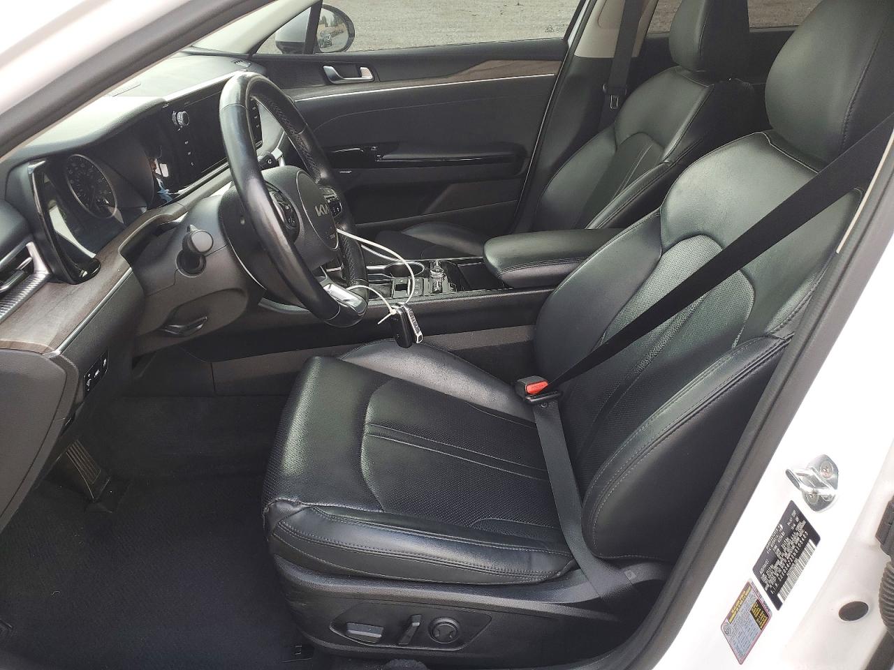2022 KIA K5