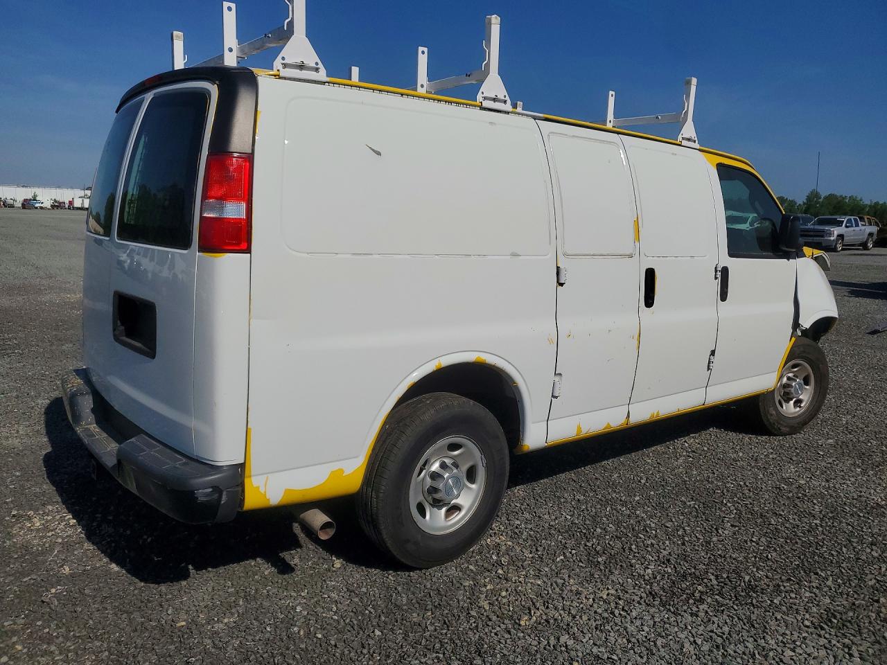 2019 CHEVROLET EXPRESS